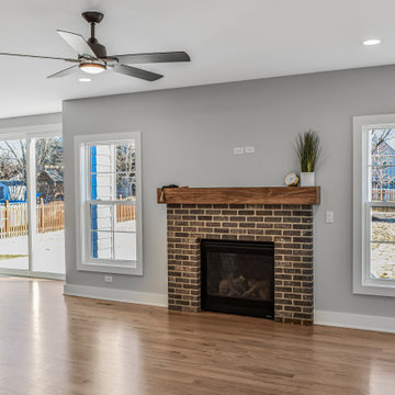 Custom Modern Farmhouse | Wilding Pointe Plainfield, IL
