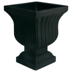Traditional Outdoor Pots And Planters by Crescent Garden