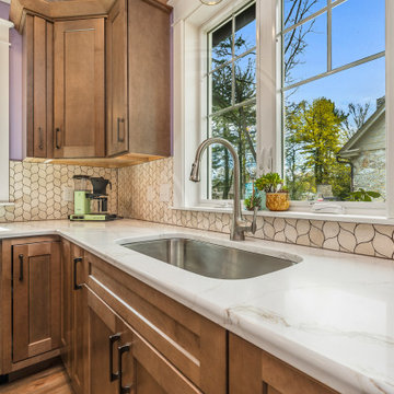 Molten Glass Kitchen