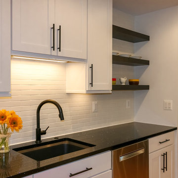 Reston Lakefront Townhome Kitchen & First Floor