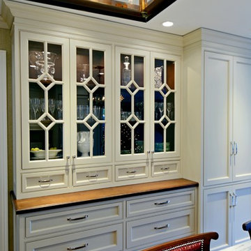 Franklin Court Traditional Kitchen