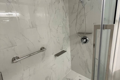 Inspiration for a bathroom remodel in Toronto