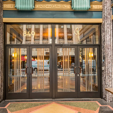 Hollywood Director's loft in iconic Art Deco building