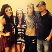 Ashton McGillen's photo