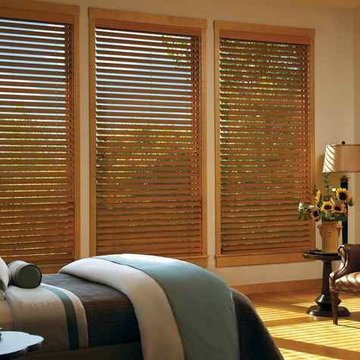 Parkland™ Reflections® Wood Blinds