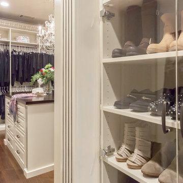 Calabasas Dream Master Closet for Her
