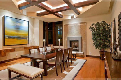Dining room photo in Other