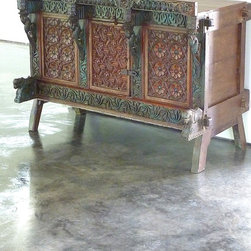 StoneHouse Artifacts - Treasures from Colonial India - Console Tables