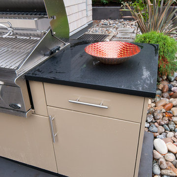 Colwood Drive Outdoor Kitchen
