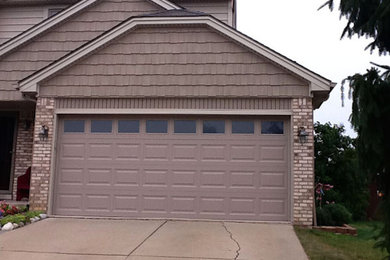 This is an example of a traditional garage in Detroit.