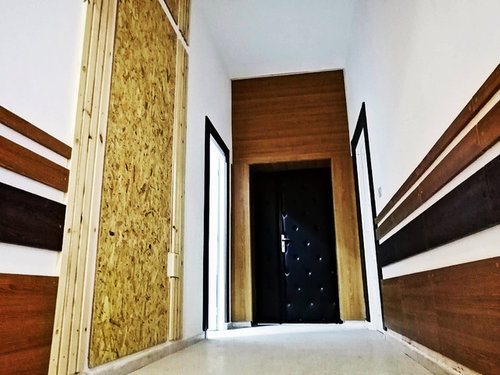 rénovation de couloir sombre ,long et étroit