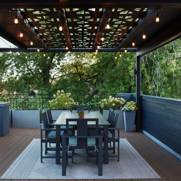 Bucktown Covered Rooftop Deck & Garden