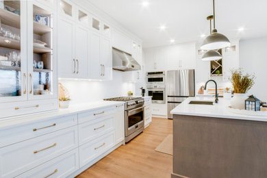 Inspiration for a farmhouse kitchen remodel in Vancouver