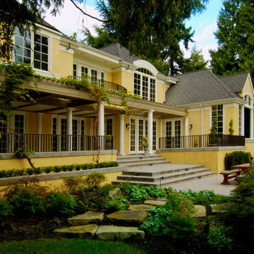 Hunts Point Manse