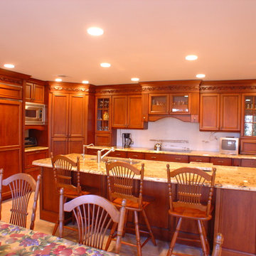 Wood Heaven Kitchen
