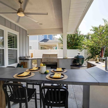 Jacksonville Beach Contemporary Backyard