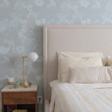 Willow Livingroom & Master Bedroom
