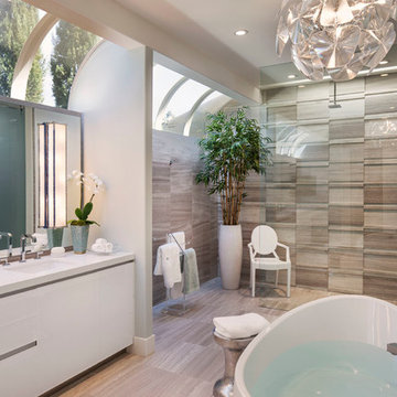 Modern Family Glamor in Rancho Mirage