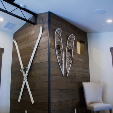 Solitude Resort Cabin - Loft/hallway