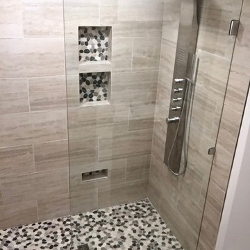 Frameless shower glass - Fixed Panels