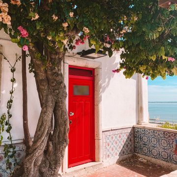 Front Door Inspiration | Bold Door | Beach Home