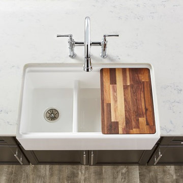 Fireclay Double Bowl Farmhouse sink with Aqua Divide, White