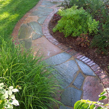 Flagstone & Irregular Shaped Natural Stone