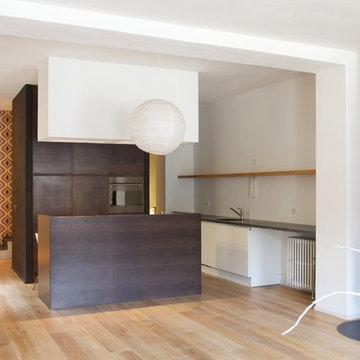 the cube. apartment in tuscany. renovation