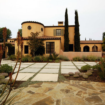 Mediterranean Style Entertainers' Paradise