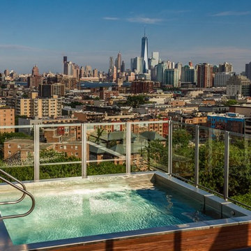 Roof top pool