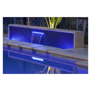 Fishhawk Ranch - Contemporary - Pool - Tampa - by Ryan Hughes Design ...