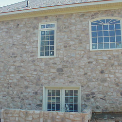 QuarryCut Stone - 40%Dark 40%Split Grey 20%Split Field - Irregular - Siding And Stone Veneer