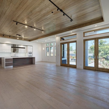 1500 Los Altos Drive