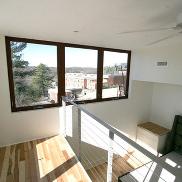Sunny Sumptuous Deluxe Riverfront Loft