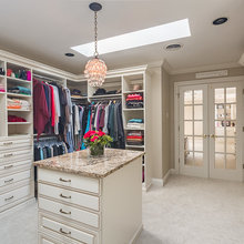 NFL - Master Closet
