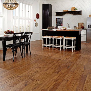 Farmhouse Kitchen - Hartwell Desert, Solid, Seringa, Random Width Hardwood