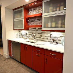 インディアナポリスのモダンスタイルのおしゃれなホームバーの写真