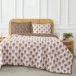 HiEnd Accents - Woodstock Boho Reversible Quilt Set, 3-Piece, King - Embrace the timeless beauty of autumn with the Woodstock Reversible Quilt Set. One side mirrors the vibrant hues of fall leaves, while the other captures seasonal blossoms, each enriched by watercolor motifs and distinctive ogee diamond stitching. Perfectly paired with  Stella Collection in copper or the Stonewashed Cotton Velvet in vintage white.