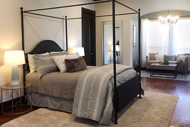 This is an example of a bedroom in Dallas.