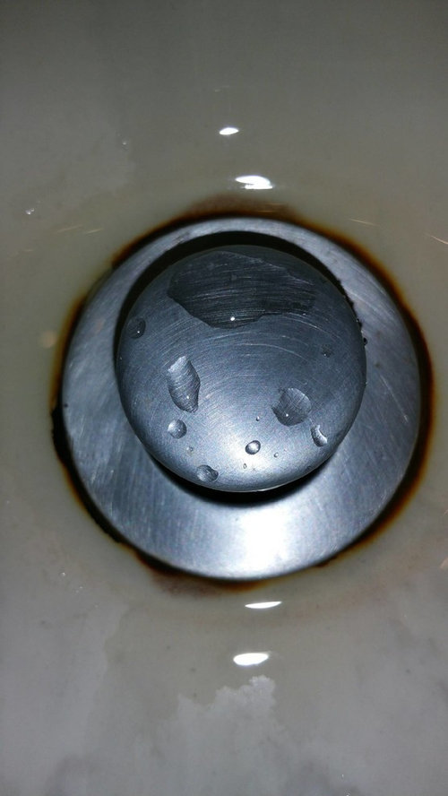 Need tips for cleaning mold/rust from sink