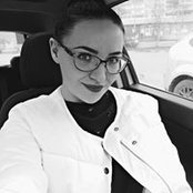 Оксана Загуменноваs foto