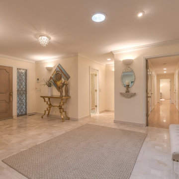 Beautiful Mid-century Modern Estate Home on Breathtaking 3.1 Acres
