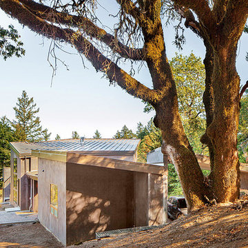House on a hill  SIPs panels framing