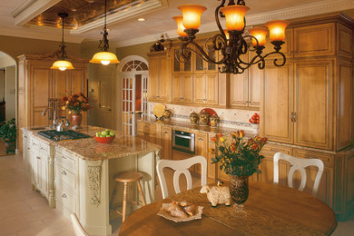 Kitchen - kitchen idea in Atlanta