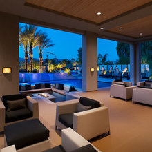 Outdoor Kitchen/Living