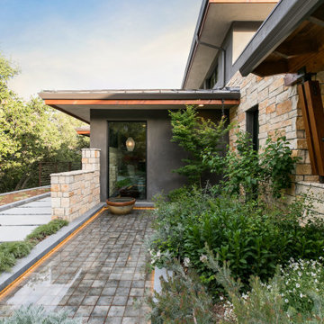 Las Ventanas Hillside Residence