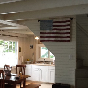 Wall hanging woven Country Folk Art Flag