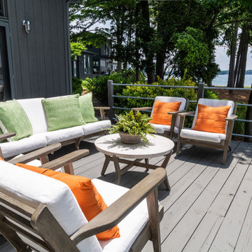 Boathouse Getaway