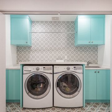 jack and jill laundry room