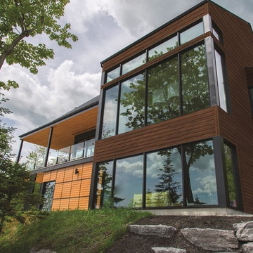 Royal® AlumiPro Cedar Renditions™ in Amberwood